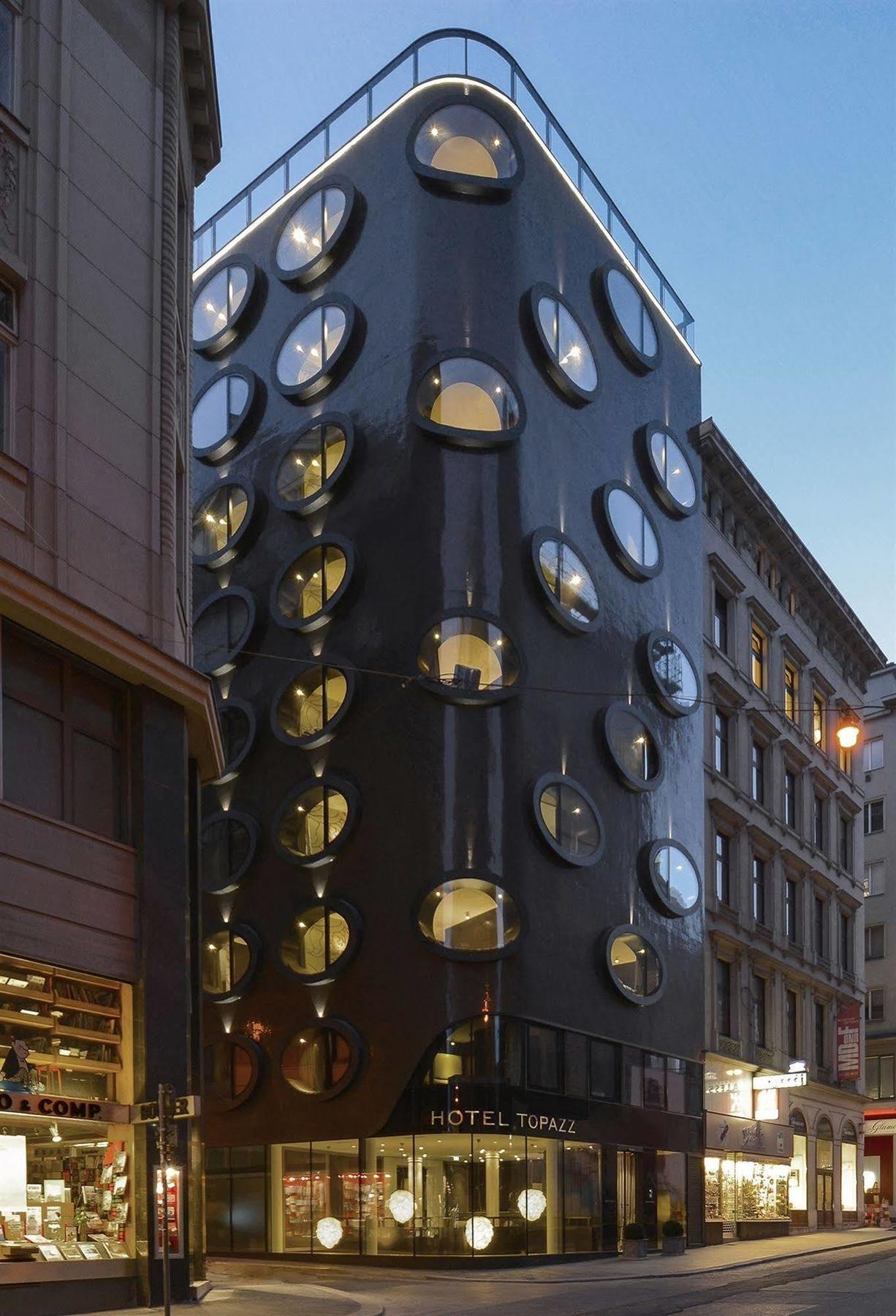 Topazz&lamée Hotel